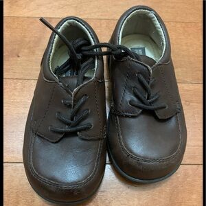 Kenneth Cole brown leather shoes size 5